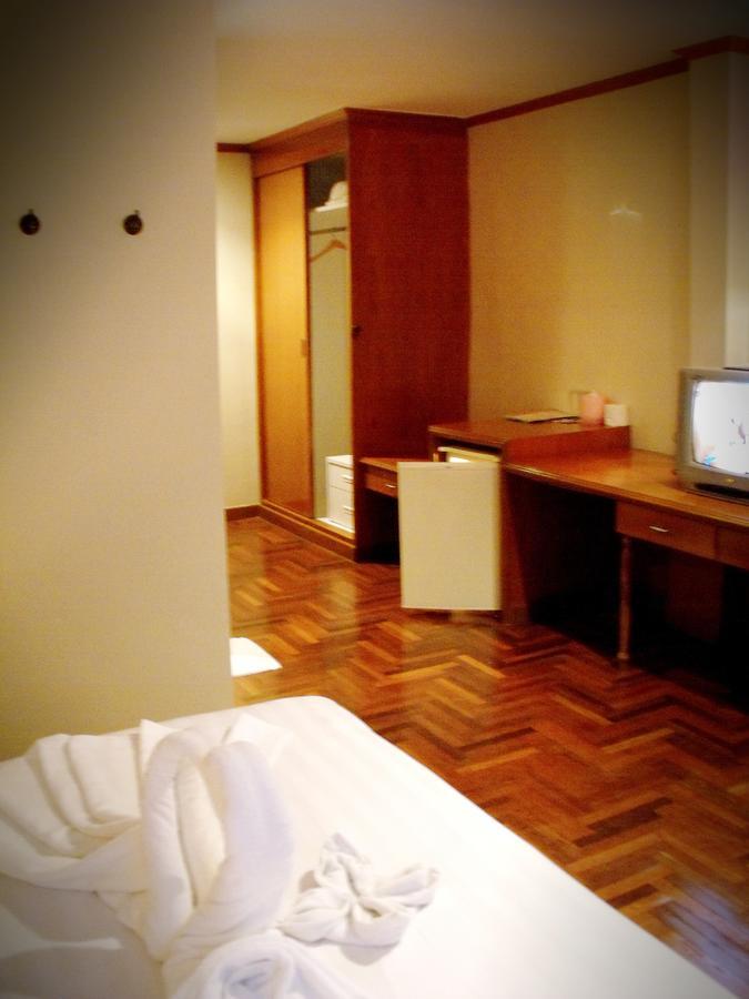 Bbb Inn Bangkok Rum bild