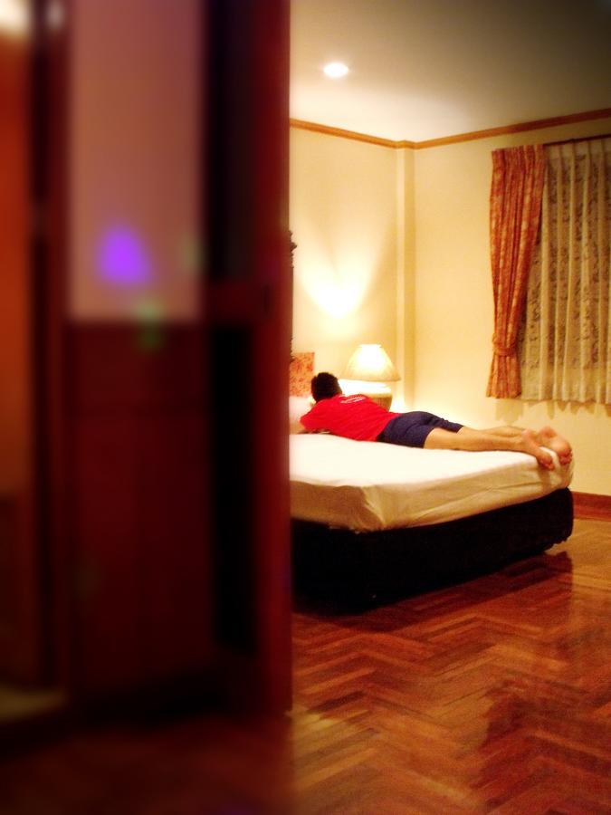 Bbb Inn Bangkok Rum bild
